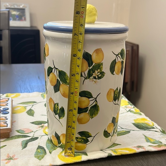 Martha Stewart Lemon Print Ceramic Canister with Lid - Picture 5 of 5